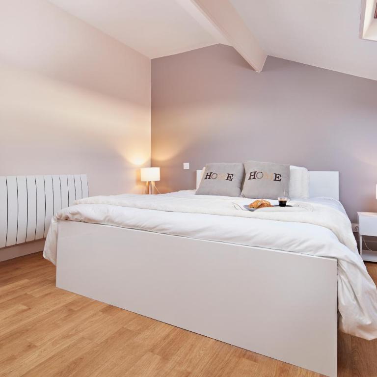 Au Coeur de Nantes Apartment - Appartement en Duplex - 13
