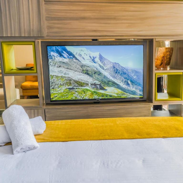 Espectacular Central Loft - One-Bedroom Apartment - 15