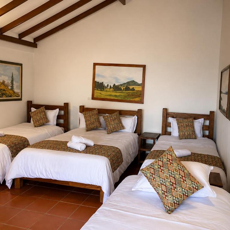Yeshca Hotel Boutique - Deluxe Family Room - 2