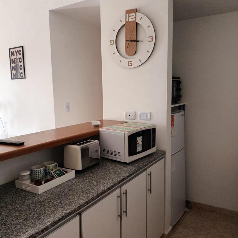 DEPARTAMENTO TEMPORARIO Zona Plaza Azcuenaga - Apartamento de 1 dormitorio - 2