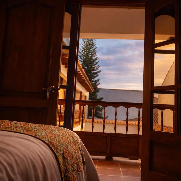 Yeshca Hotel Boutique - Deluxe Family Room - 1