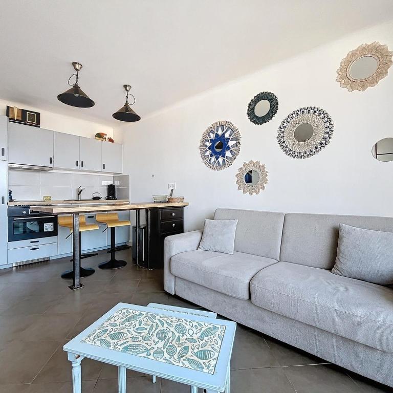 Sea view - Balcony - Beach - Free parking - Appartement 1 Chambre - 3
