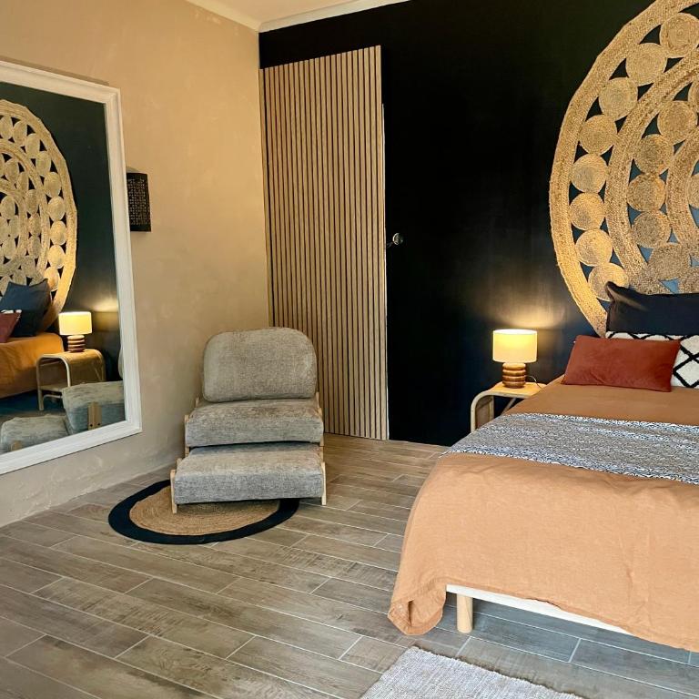 Appart vue Cité, balnéo privée, clim, jardin, parking gratuit - Studio - 28