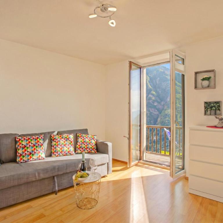 Angelina: Panoramic Lake View House on Monte Brè | Terrace & Balcony - Happy Rentals - Casa Vacanze - 3
