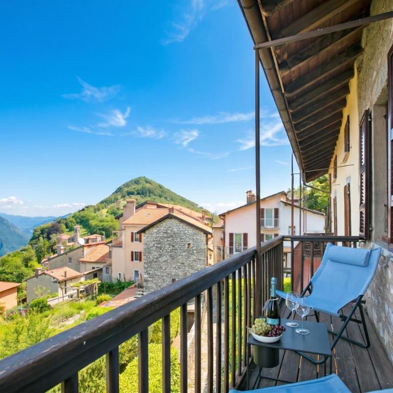 Angelina: Panoramic Lake View House on Monte Brè | Terrace & Balcony - Happy Rentals - Casa Vacanze - 27