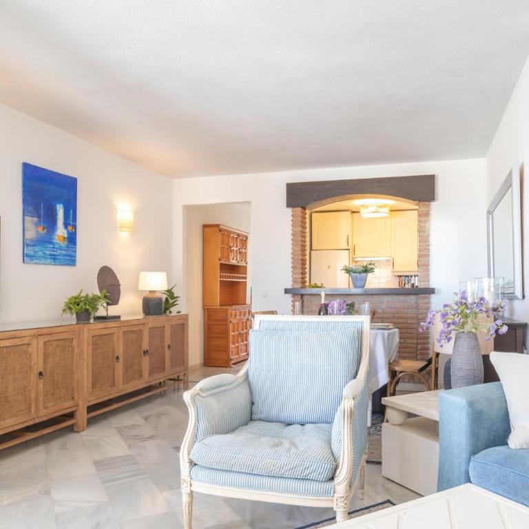 Calahonda Golf - Happy Rentals - Penthouse - 16