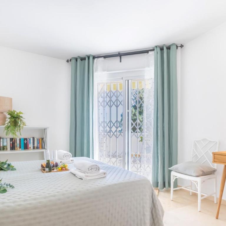 Calahonda Golf - Happy Rentals - Penthouse - 21