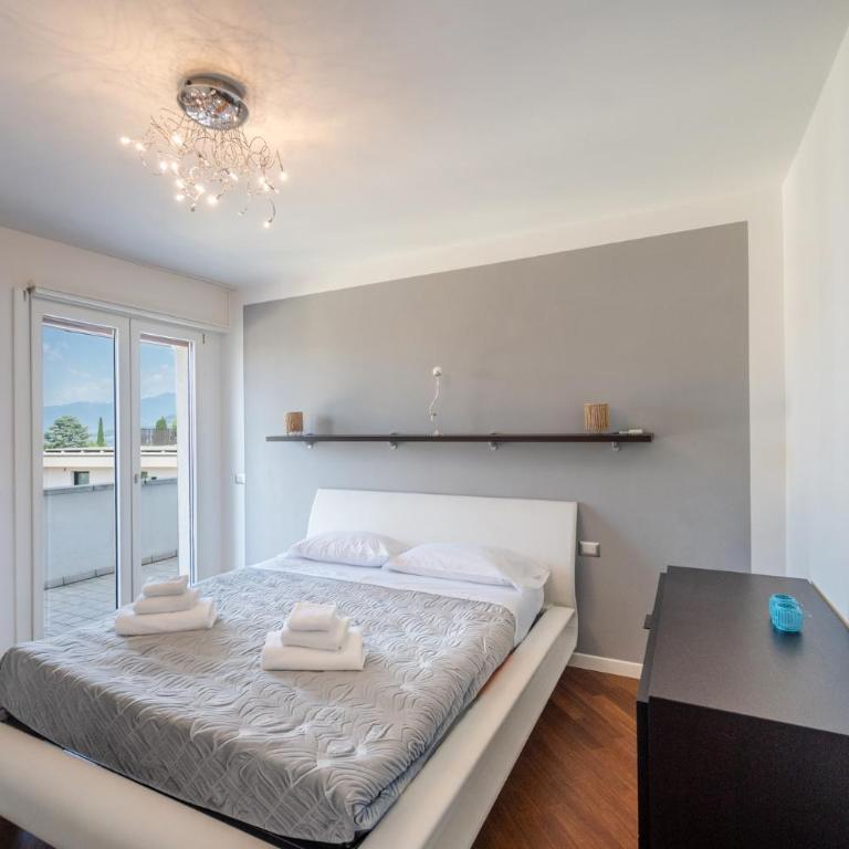 ApartmentsGarda - 42 Bardolino Living - Two-Bedroom Apartment - 4