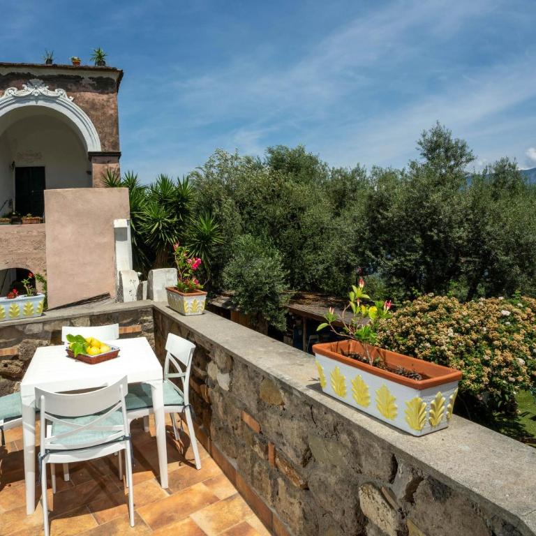 Gaiano Apt - Two-Bedroom Apartment with Terrace - 14