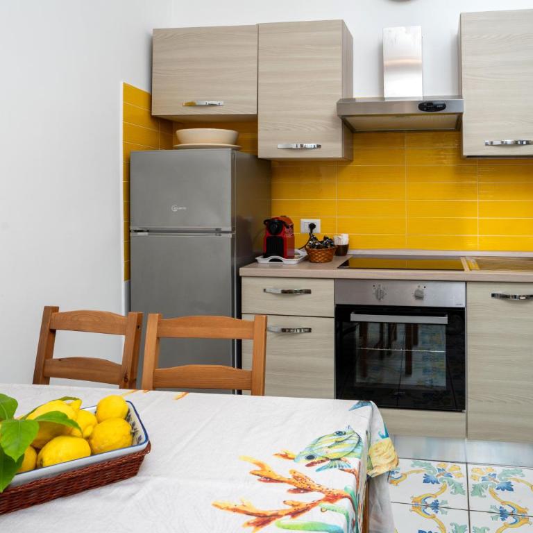 Gaiano Apt - Two-Bedroom Apartment with Terrace - 5