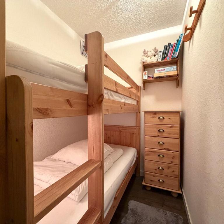Calme et confort - T1 vue incroyable - Appartement 1 Chambre avec Balcon et Vue sur les Montagnes - 13