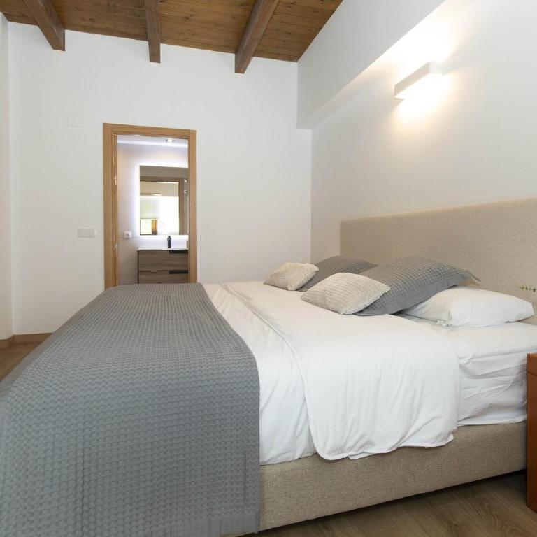 Sueños del Garmo by BeValle - Apartamento con 4 dormitorios - 12