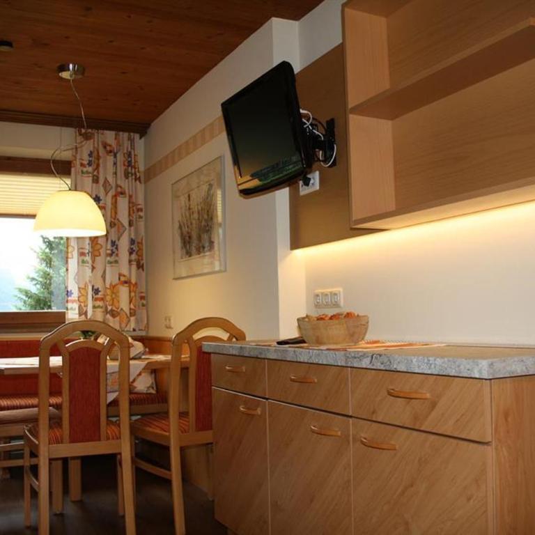 Appartements Pfister - Apartment mit 2 Schlafzimmern und Dusche - 8