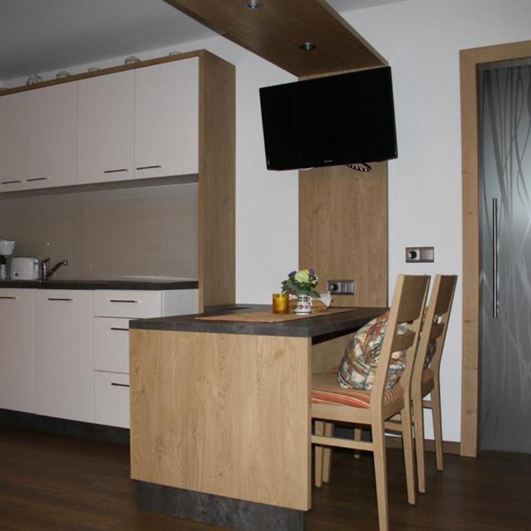 Appartements Pfister - Apartment mit Dusche - 2