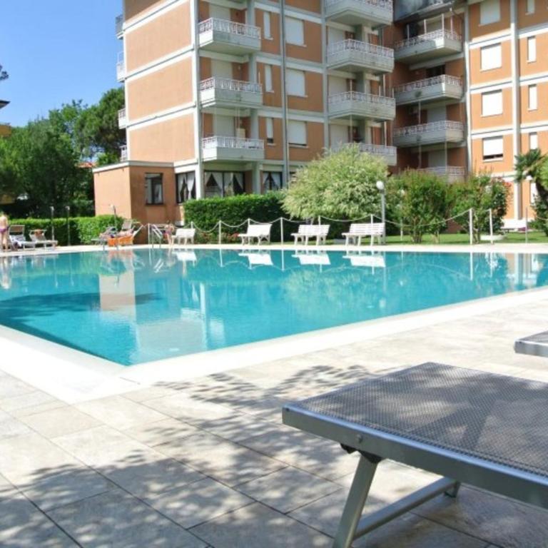 Stylish pool view flat with two terraces - Appartamento - 1
