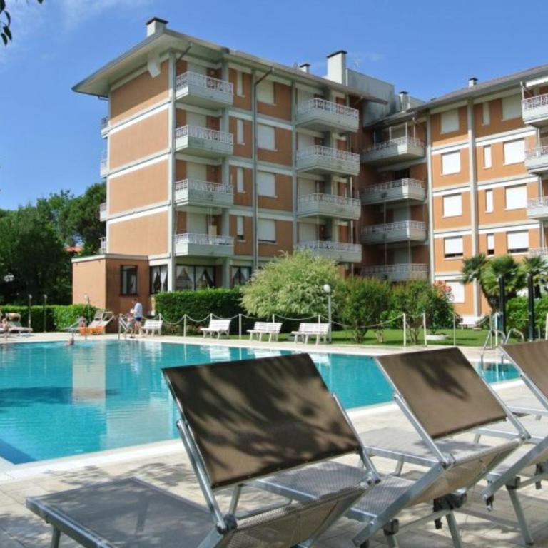 Stylish pool view flat with two terraces - Appartamento - 19