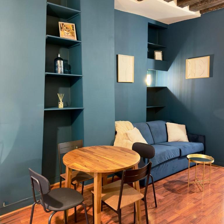 Prime Vibrant District - 15 Min Walk to the Louvre - Amazing Area - Estudio Doble Deluxe - 2
