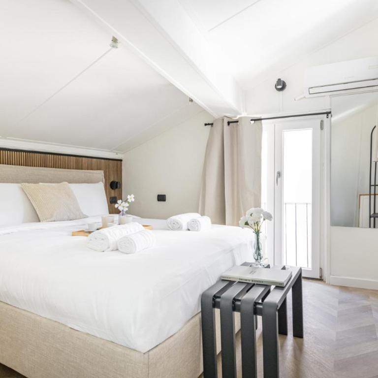 Easylife - Como - Duomo 17 P3 - Lago di Como - Appartamento - 1