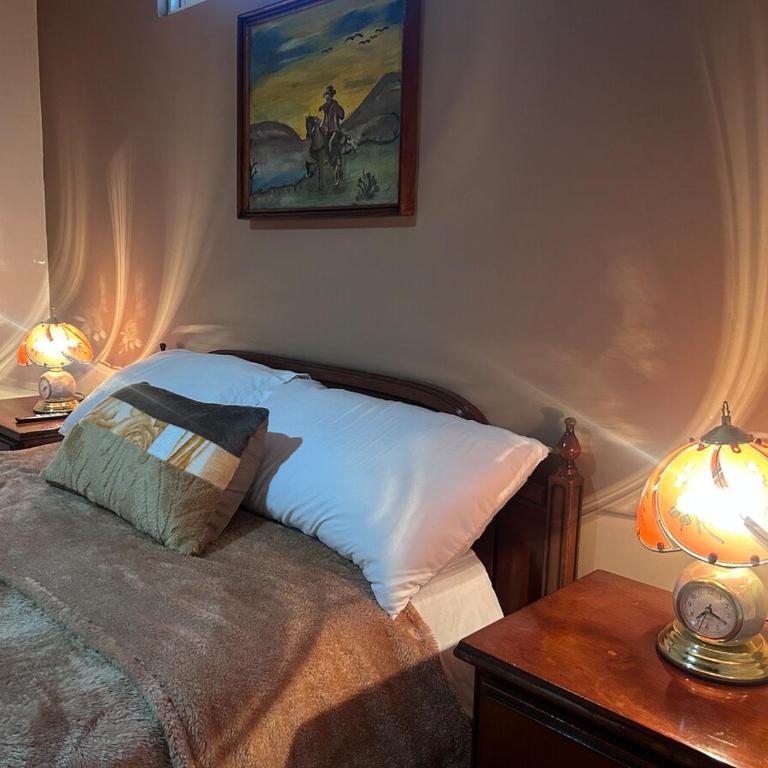 Comfortable with Private Garage and Excellent Location Rb - Two-Bedroom Apartment - 8