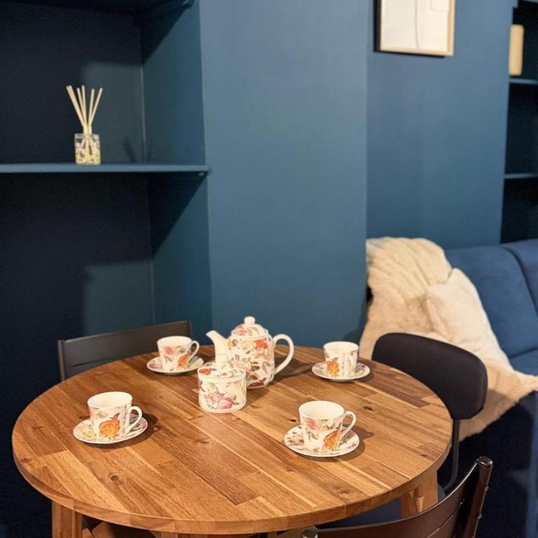 Prime Vibrant District - 15 Min Walk to the Louvre - Amazing Area - Estudio Doble Deluxe - 12