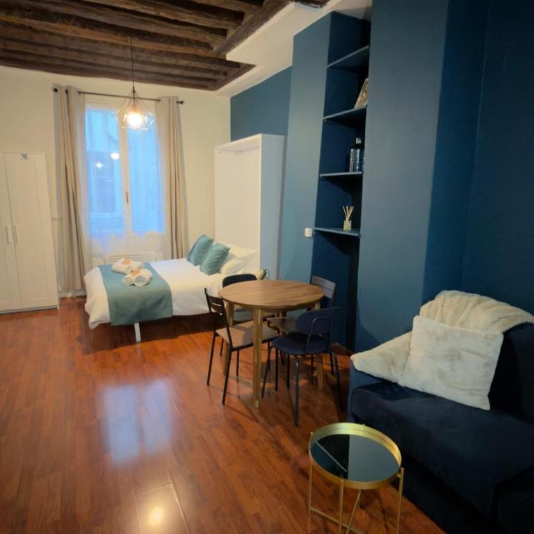 Prime Vibrant District - 15 Min Walk to the Louvre - Amazing Area - Estudio Doble Deluxe - 13