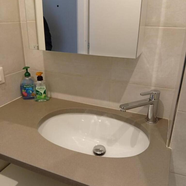 Appartamento a Loano (mare e centro) - Apartment with Balcony - 15