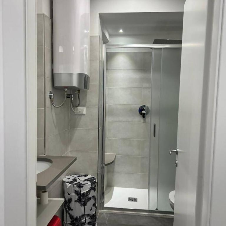 Appartamento a Loano (mare e centro) - Apartment with Balcony - 18