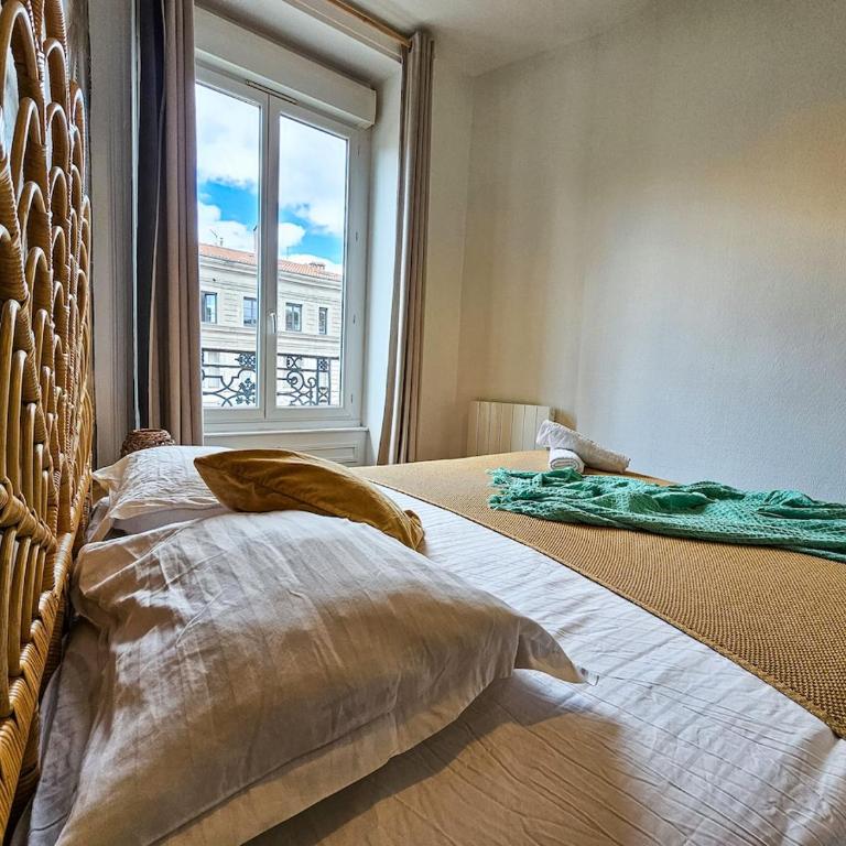 Perle Rare 4 PERSONNES Design Neuf Tout à Pied Place du peuple - Appartement 1 Chambre - 15