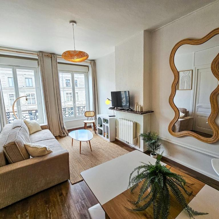 Perle Rare 4 PERSONNES Design Neuf Tout à Pied Place du peuple - Appartement 1 Chambre - 27