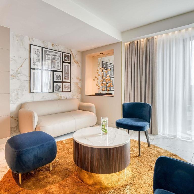 Novotel Paris Centre Bercy - Suite Junior en Duplex avec 1 Lit Double - Vue Panoramique - 7
