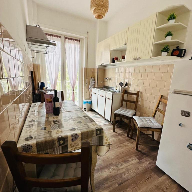 Etni Casa - Appartamento con 2 Camere da Letto - 3