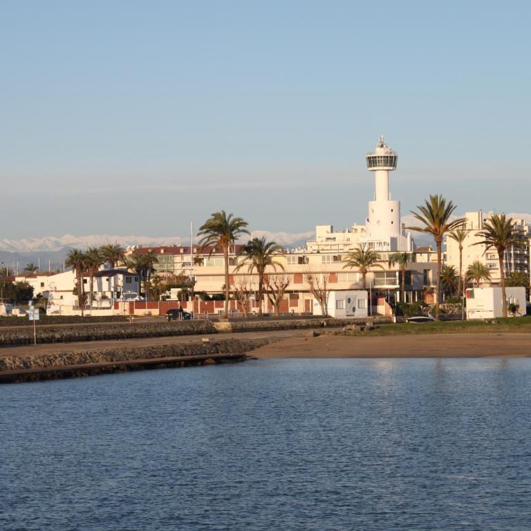 situé à 300m de la plage, vue canal, montagne, mer - Apartamento de 2 dormitorios - 4