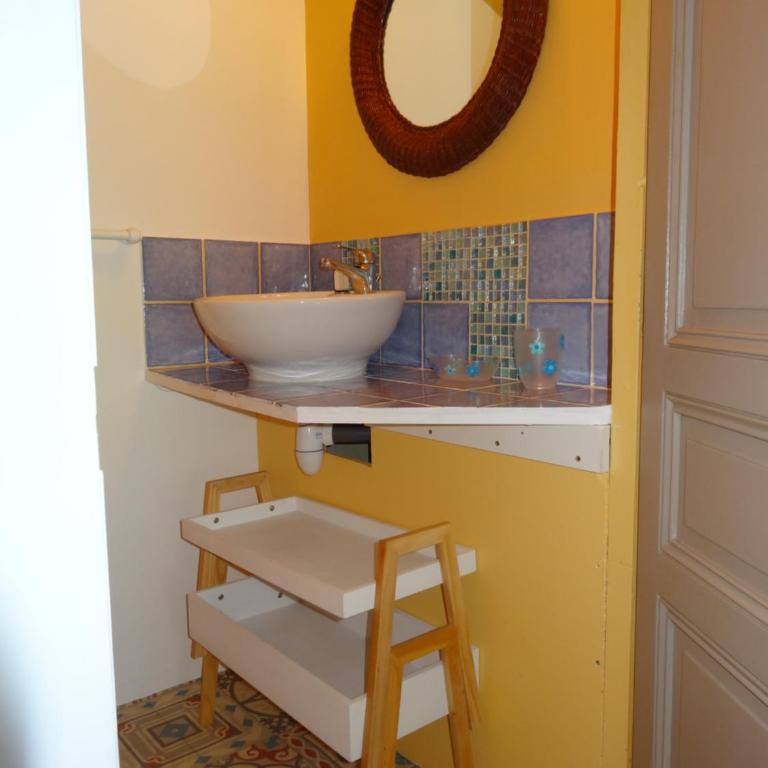 Beautiful apartment in Provençal residence with garden and WiFi - Appartement 1 Chambre - Vue sur Jardin - 7