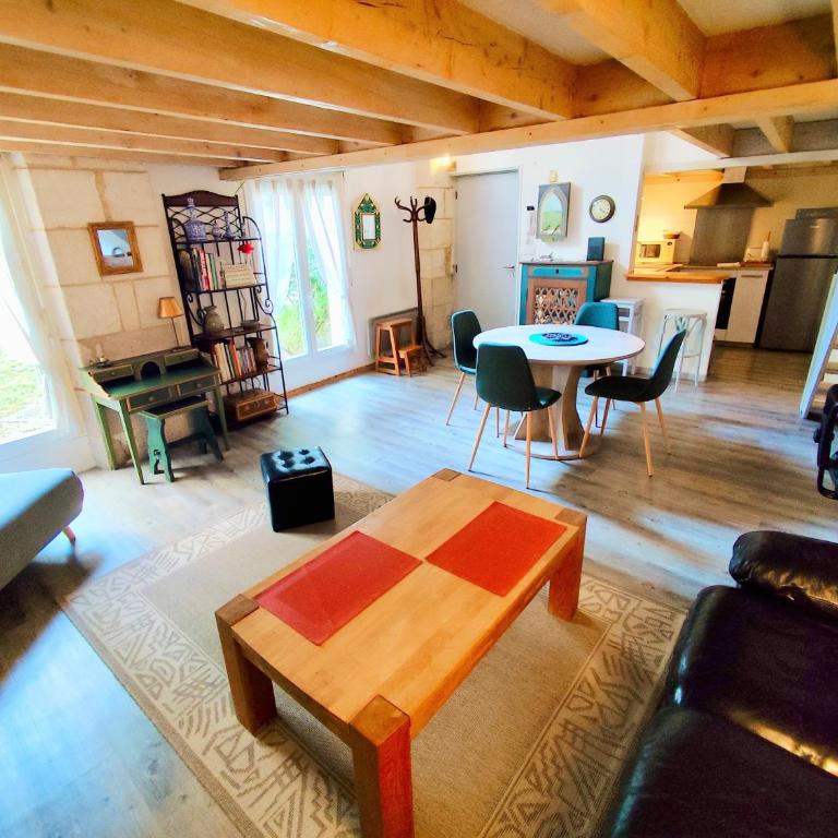 Grand studio avec mezzanine, quartier Avaricum - Appartement 1 Chambre - 2
