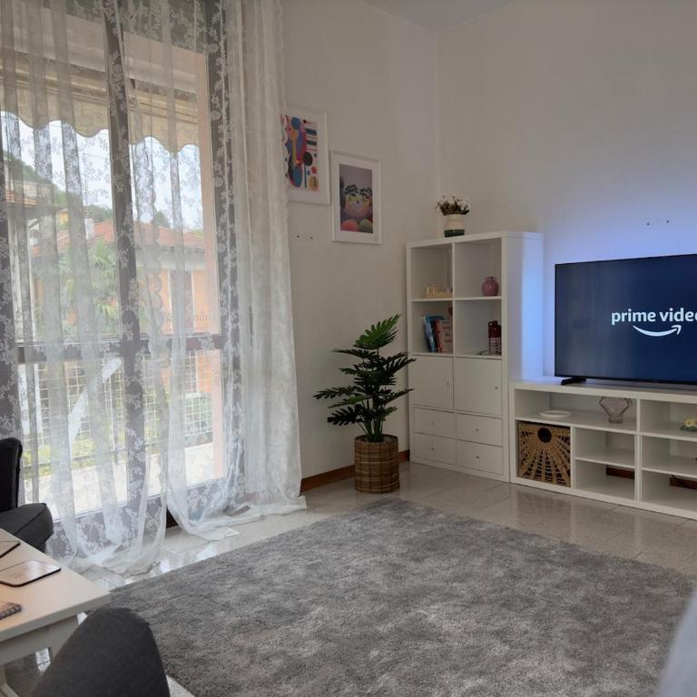 Tavernola Suites - A stone's throw from the ferry - Two-Bedroom Apartment - 4