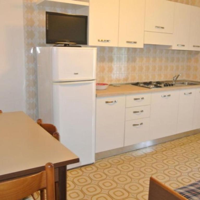 Peaceful apartment with terrace in a great area - Appartamento - 8