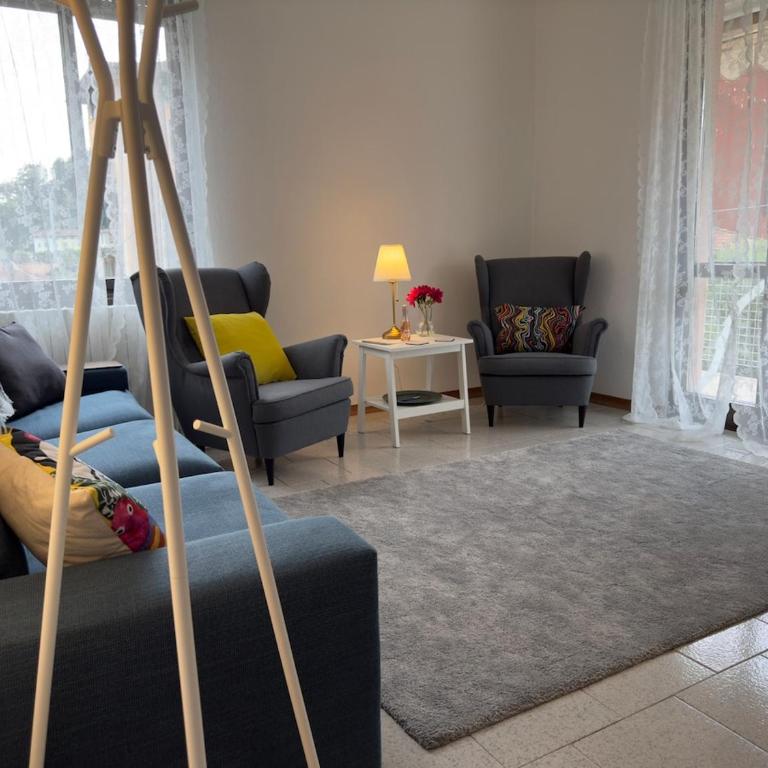 Tavernola Suites - A stone's throw from the ferry - Two-Bedroom Apartment - 44