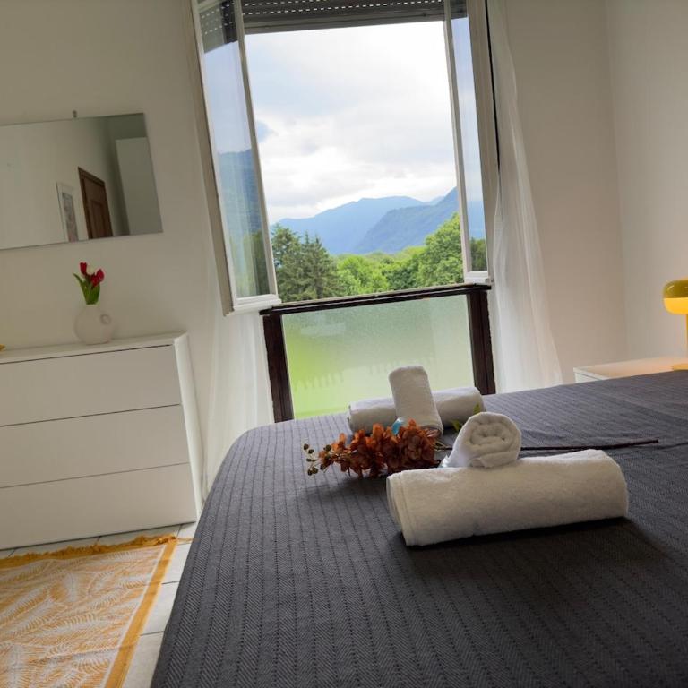 Tavernola Suites - A stone's throw from the ferry - Two-Bedroom Apartment - 45