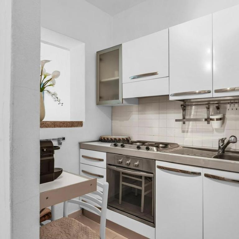 Nemeris Boutique Homes - Three-Bedroom House - 10