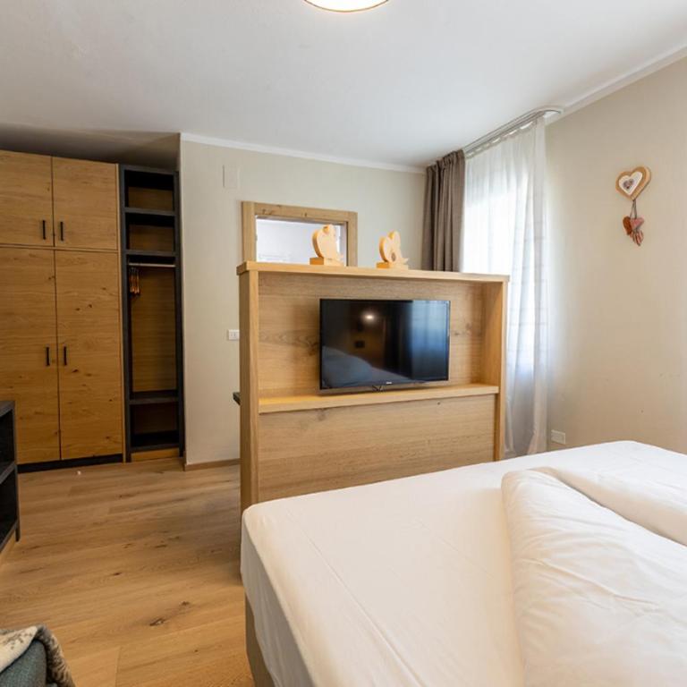 Caminetto Mountain Resort - Superior Dreibettzimmer - 5