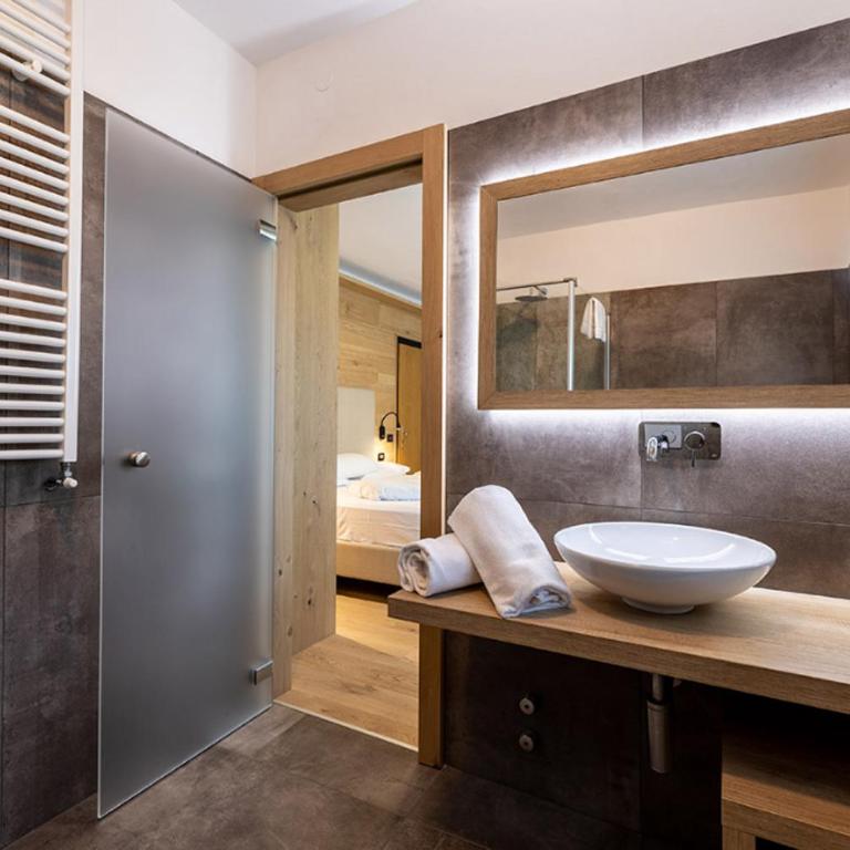 Caminetto Mountain Resort - Superior Dreibettzimmer - 2