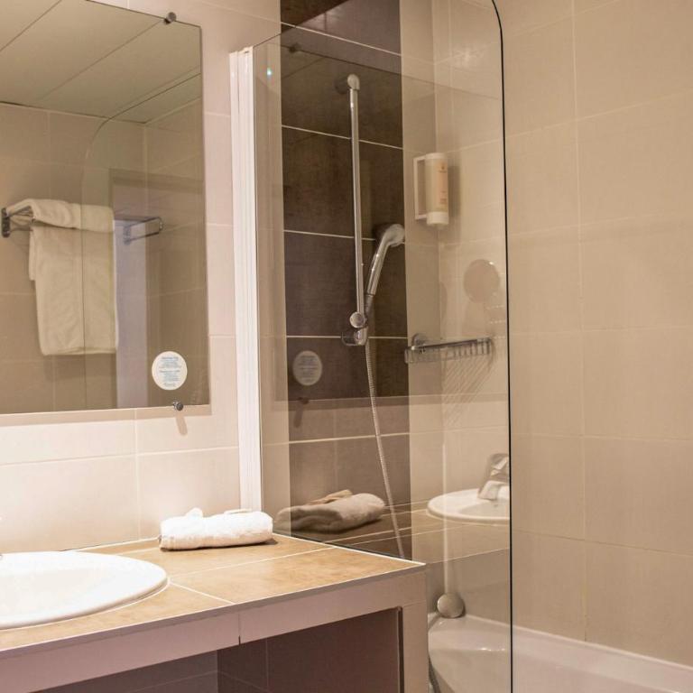 Hotel Port Marine - Chambre Double Confort - 5