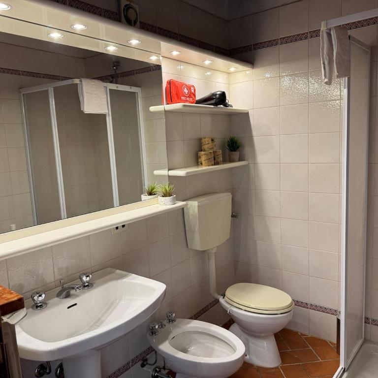 Nel Cuore di Como - 5 minuti a piedi dal Lago - One-Bedroom Apartment - 3