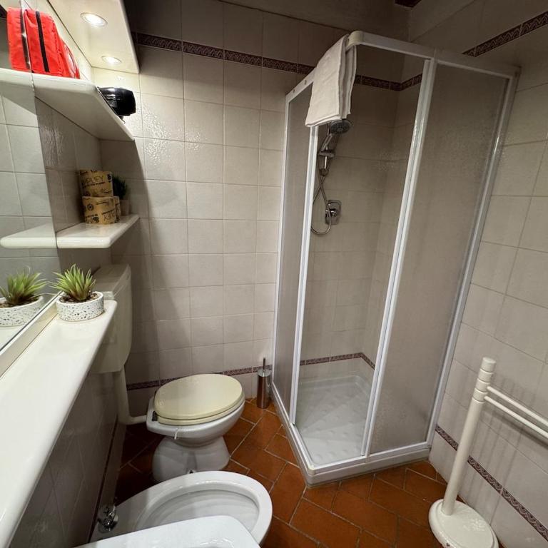 Nel Cuore di Como - 5 minuti a piedi dal Lago - One-Bedroom Apartment - 15