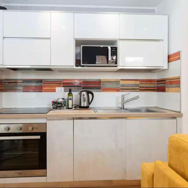 Appartamento con parcheggio privato in proprietà e giardino esclusivo - Appartamento con 1 Camera da Letto - 3