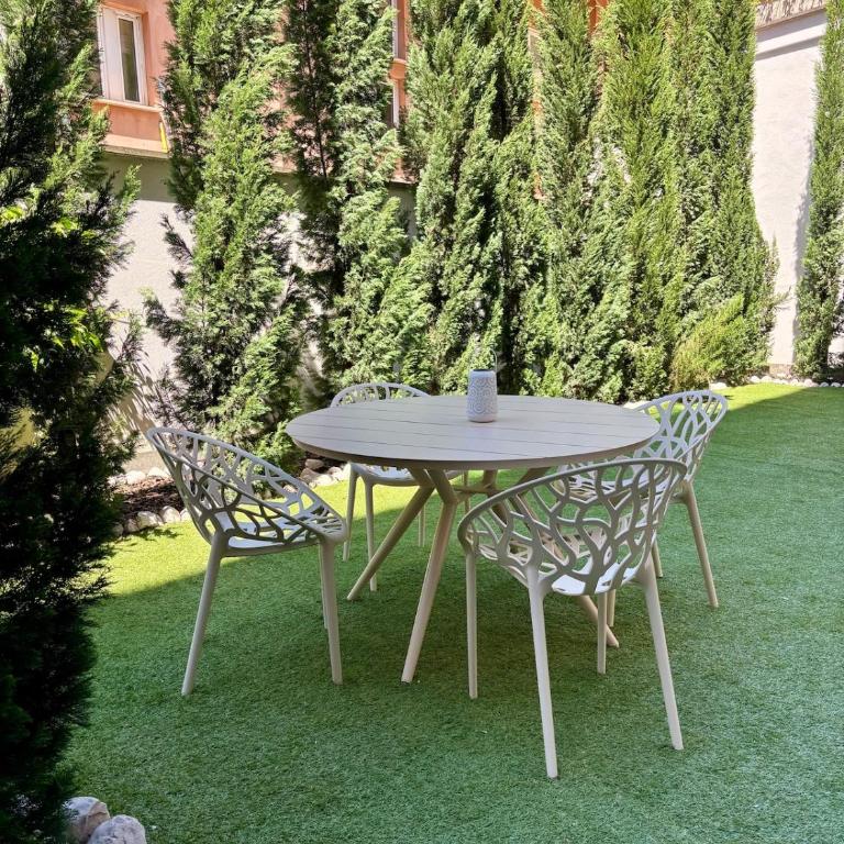 Appartamento con parcheggio privato in proprietà e giardino esclusivo - Appartamento con 1 Camera da Letto - 16