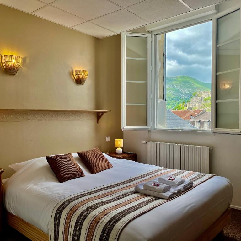 Le Grand Refuge - 29 personnes - 12 chambres - Maison de Vacances - 36
