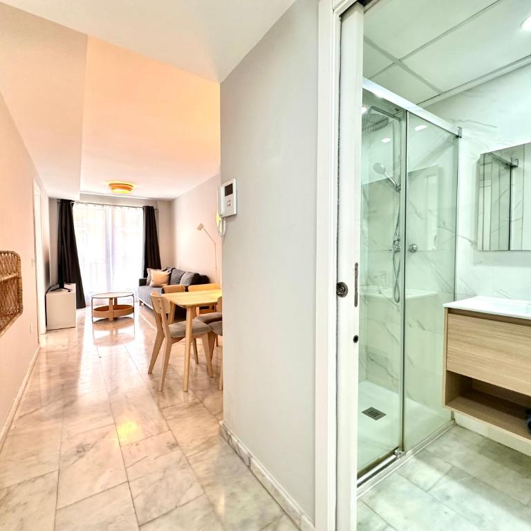 Ruzafa Market Residences - Two-Bedroom Apartment with Balcony and Terrace - 14