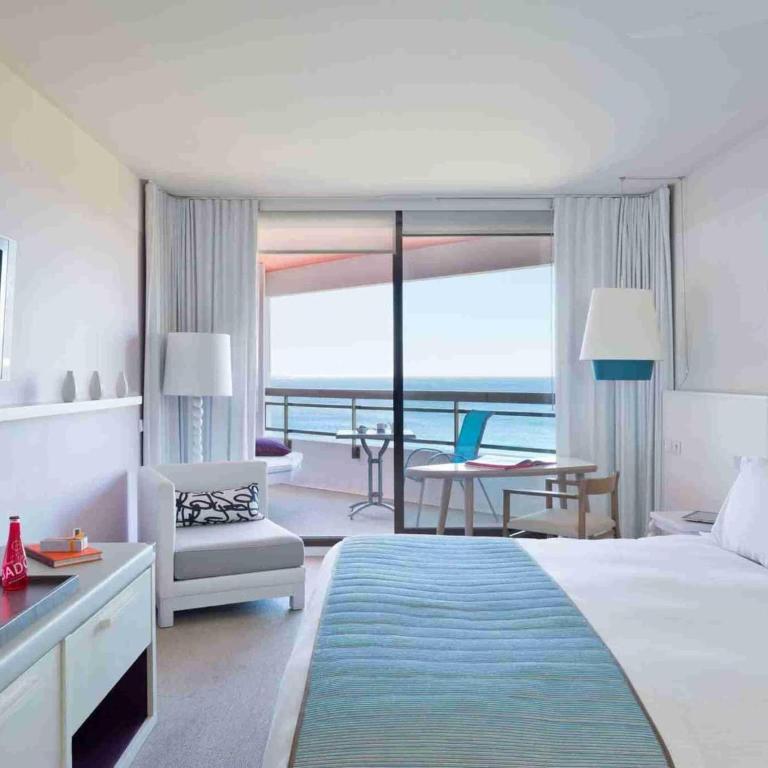 Pullman Cannes Mandelieu - Chambre Supérieure avec Terrasse - Vue sur Mer - 1
