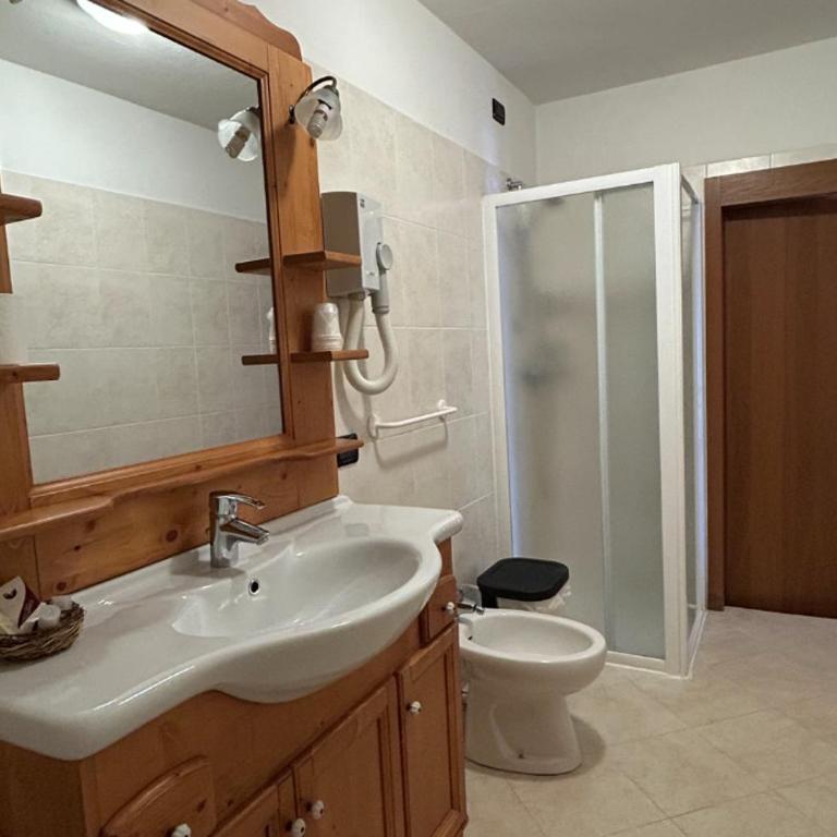 Caminetto Mountain Resort - Standard Doppelzimmer - 2